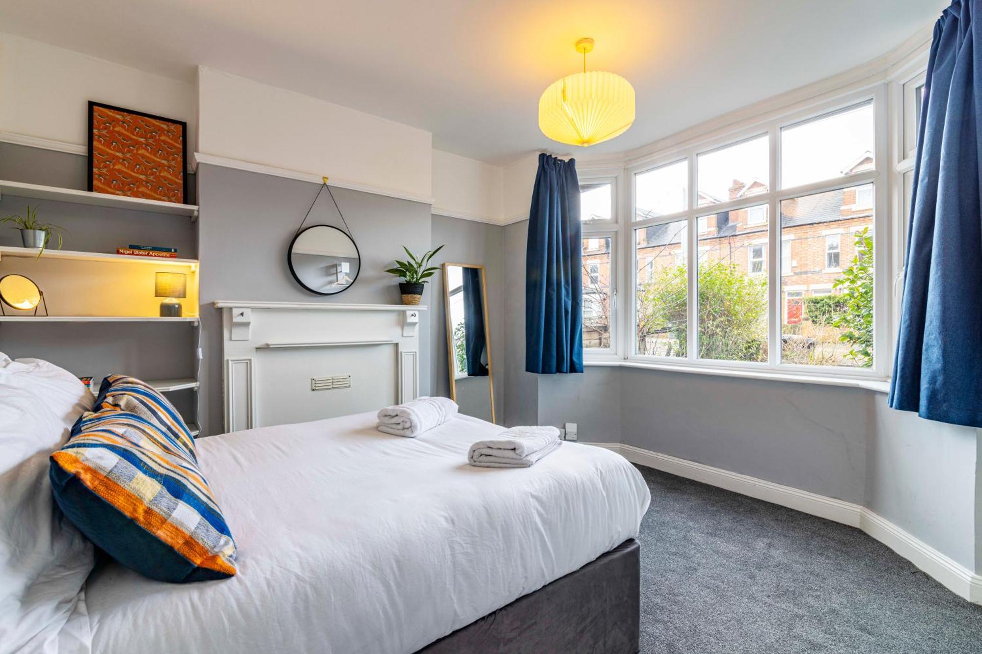 Lovely 4Bdr Home- Off Street Parking Sleeps 7 Nottingham Exterior foto