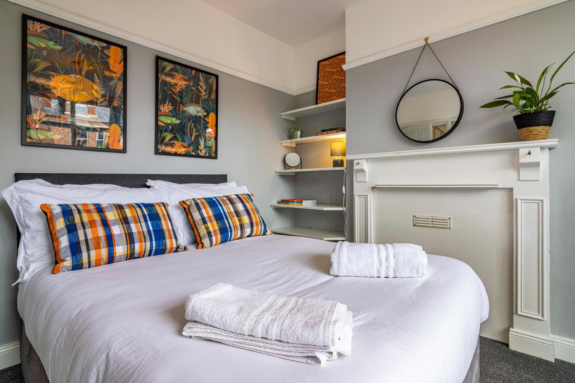 Lovely 4Bdr Home- Off Street Parking Sleeps 7 Nottingham Exterior foto